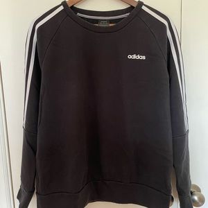 #Adidas #sweatshirt #trackstyle